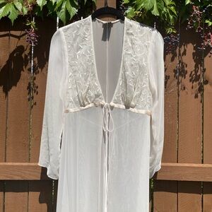 rare 80’s vintage Jonquil peignoir